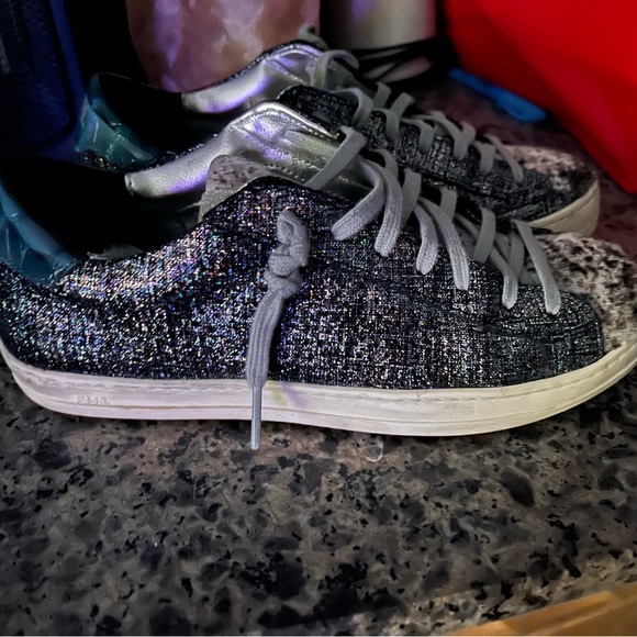 P448 - Picture 2 of 4